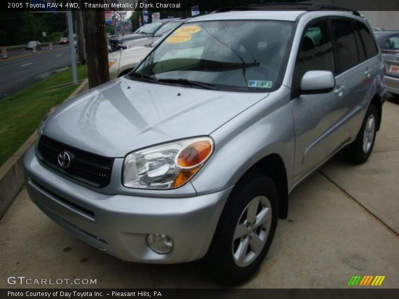 Titanium Metallic / Dark Charcoal 2005 Toyota RAV4 4WD