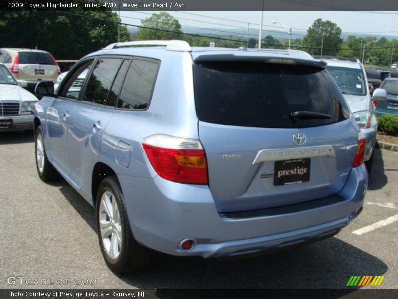 Wave Line Pearl / Ash 2009 Toyota Highlander Limited 4WD