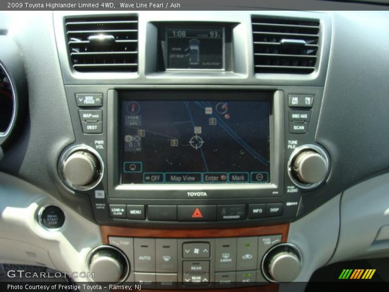 Wave Line Pearl / Ash 2009 Toyota Highlander Limited 4WD