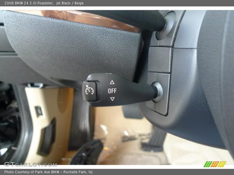 Jet Black / Beige 2008 BMW Z4 3.0i Roadster