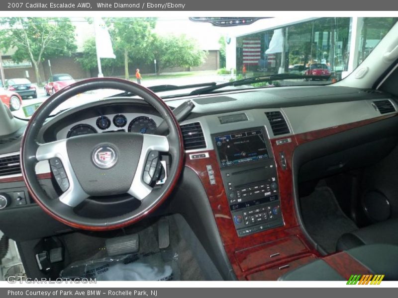 White Diamond / Ebony/Ebony 2007 Cadillac Escalade AWD