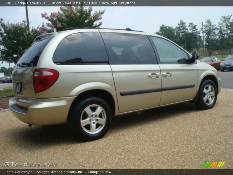 Bright Silver Metallic / Dark Khaki/Light Graystone 2005 Dodge Caravan SXT