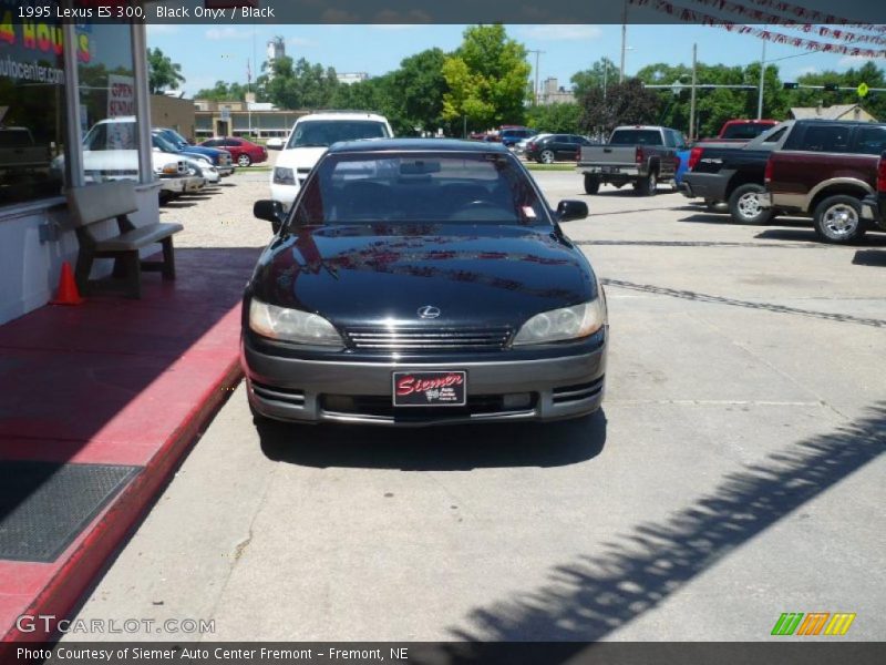 Black Onyx / Black 1995 Lexus ES 300