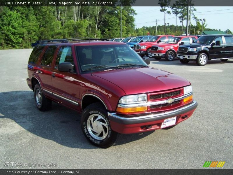 Majestic Red Metallic / Graphite 2001 Chevrolet Blazer LT 4x4