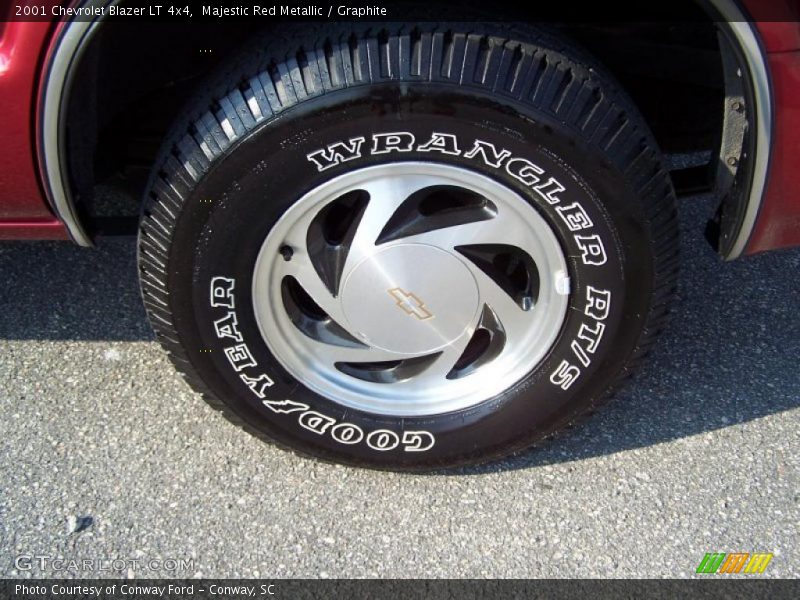 Majestic Red Metallic / Graphite 2001 Chevrolet Blazer LT 4x4
