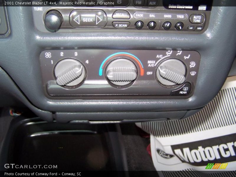 Majestic Red Metallic / Graphite 2001 Chevrolet Blazer LT 4x4