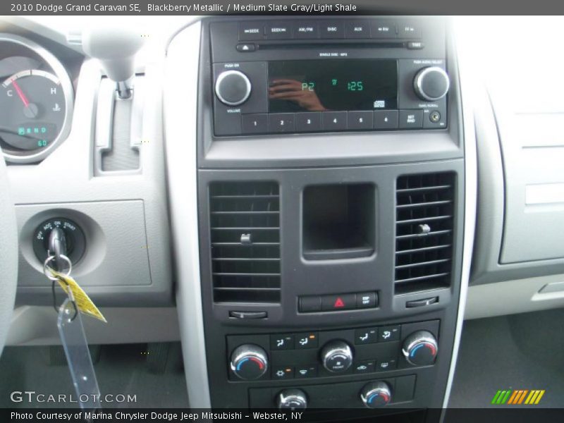 Blackberry Metallic / Medium Slate Gray/Light Shale 2010 Dodge Grand Caravan SE