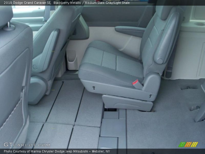 Blackberry Metallic / Medium Slate Gray/Light Shale 2010 Dodge Grand Caravan SE