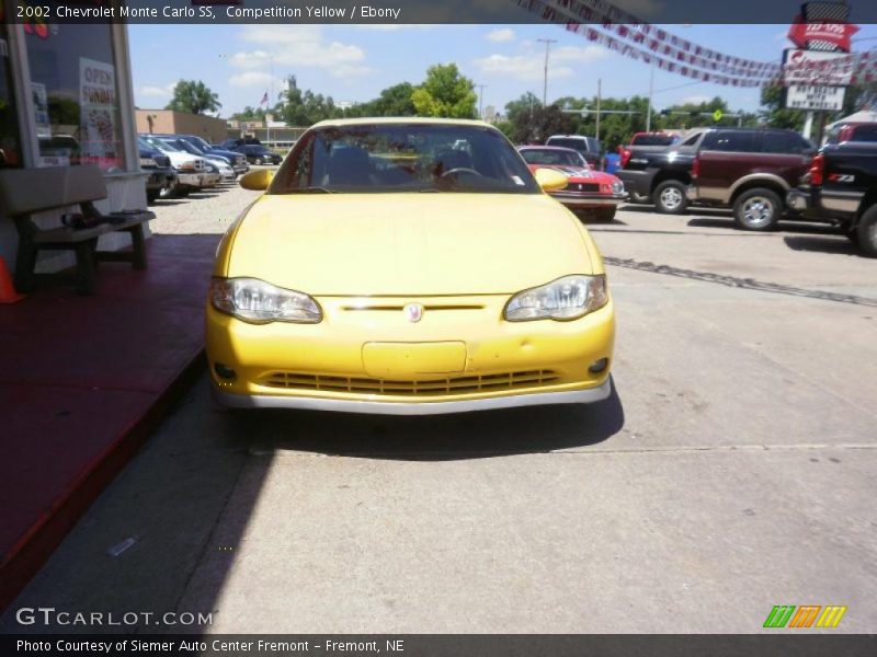 Competition Yellow / Ebony 2002 Chevrolet Monte Carlo SS