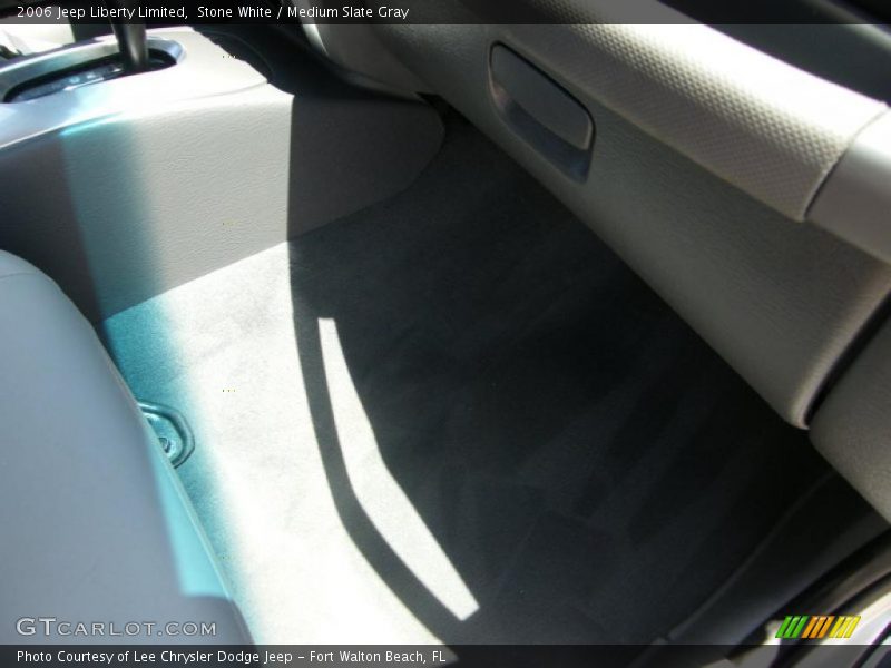 Stone White / Medium Slate Gray 2006 Jeep Liberty Limited