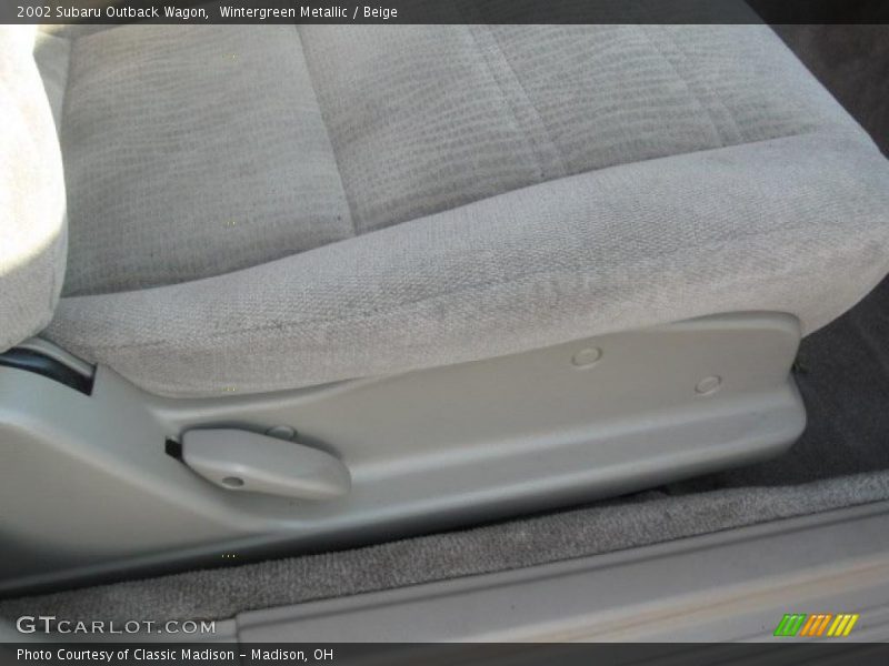 Wintergreen Metallic / Beige 2002 Subaru Outback Wagon