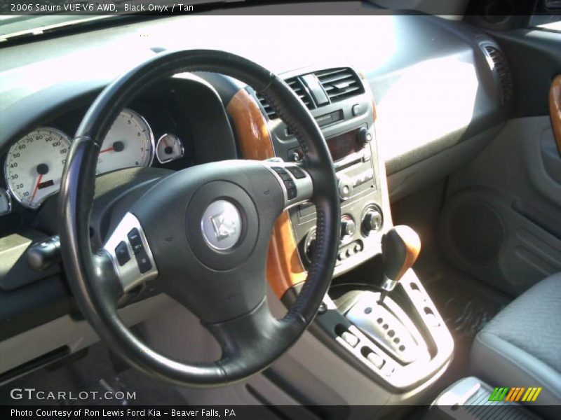 Black Onyx / Tan 2006 Saturn VUE V6 AWD
