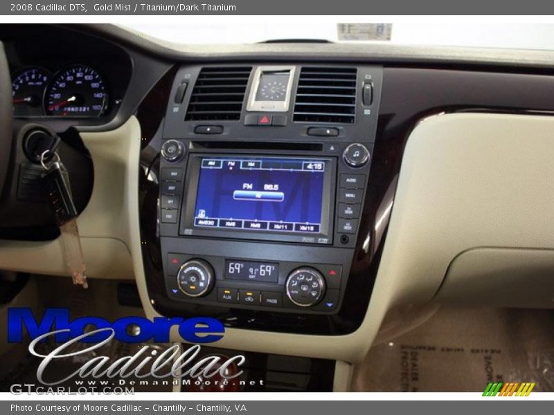 Gold Mist / Titanium/Dark Titanium 2008 Cadillac DTS