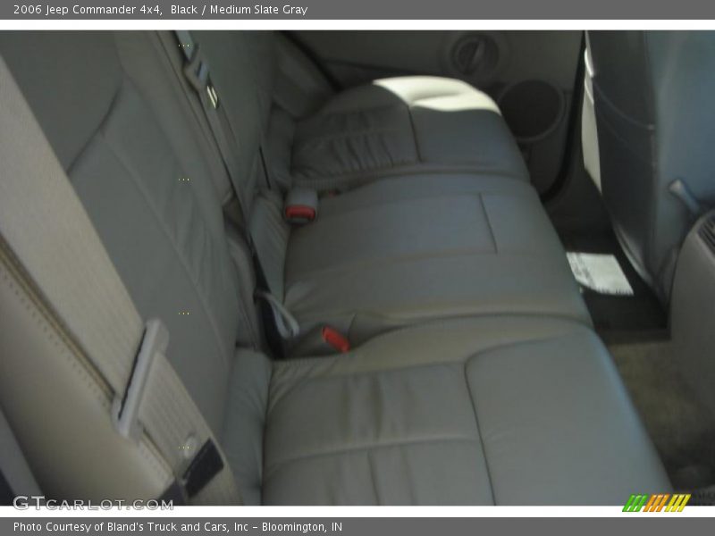 Black / Medium Slate Gray 2006 Jeep Commander 4x4