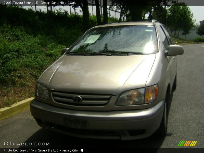 Desert Sand Mica / Oak 2003 Toyota Sienna LE