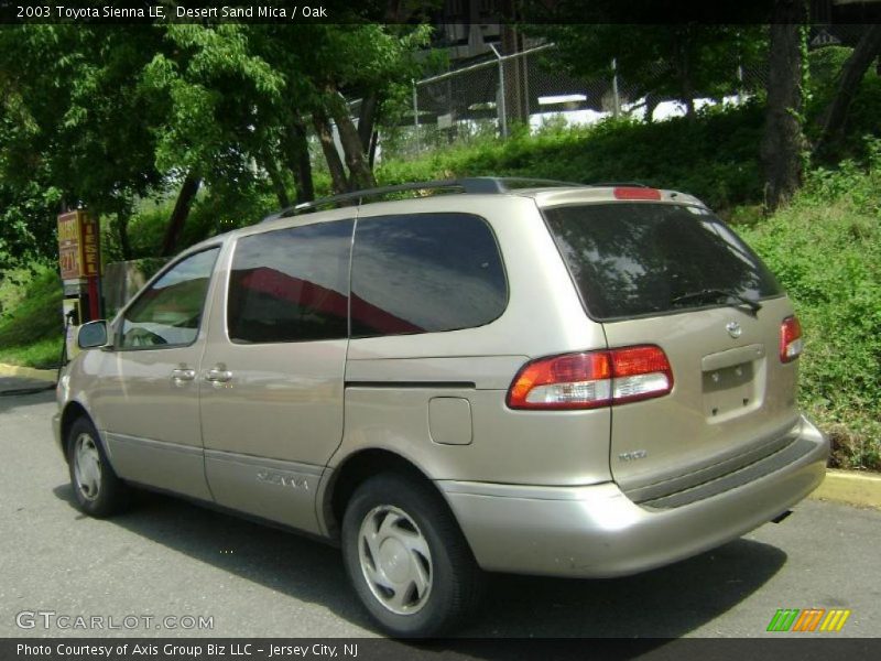 Desert Sand Mica / Oak 2003 Toyota Sienna LE
