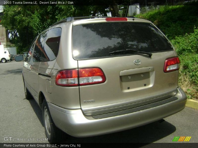 Desert Sand Mica / Oak 2003 Toyota Sienna LE