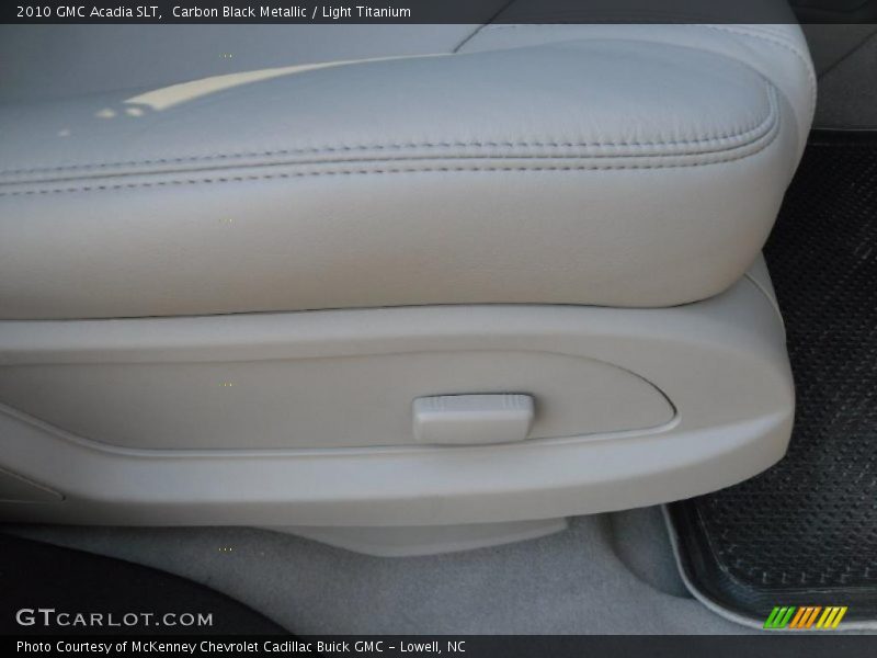Carbon Black Metallic / Light Titanium 2010 GMC Acadia SLT