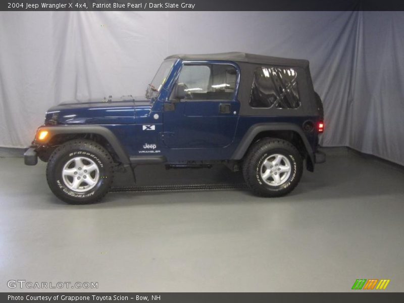 Patriot Blue Pearl / Dark Slate Gray 2004 Jeep Wrangler X 4x4