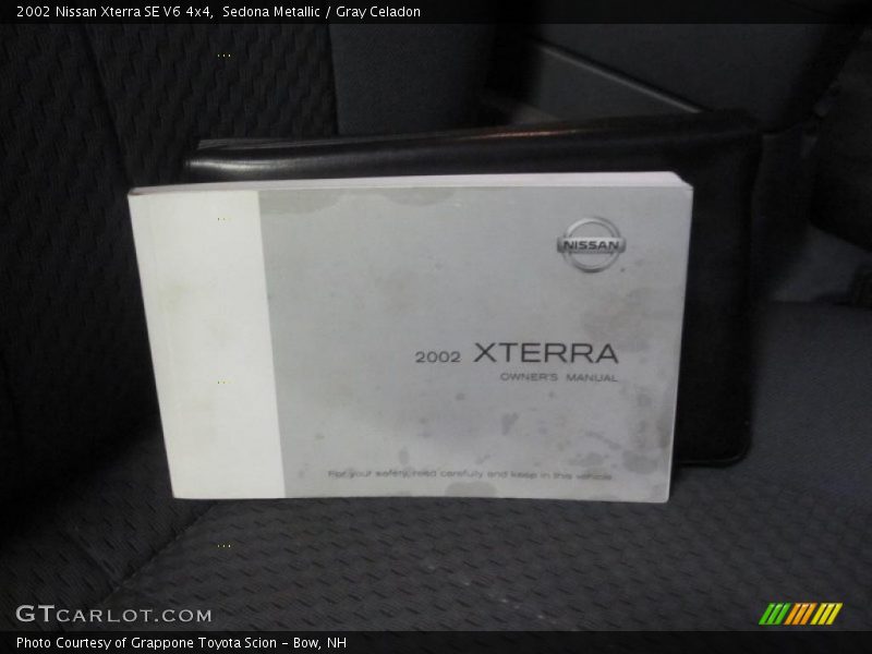 Sedona Metallic / Gray Celadon 2002 Nissan Xterra SE V6 4x4
