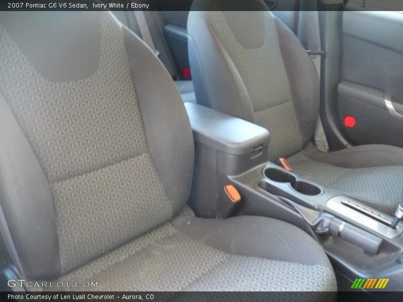 Ivory White / Ebony 2007 Pontiac G6 V6 Sedan