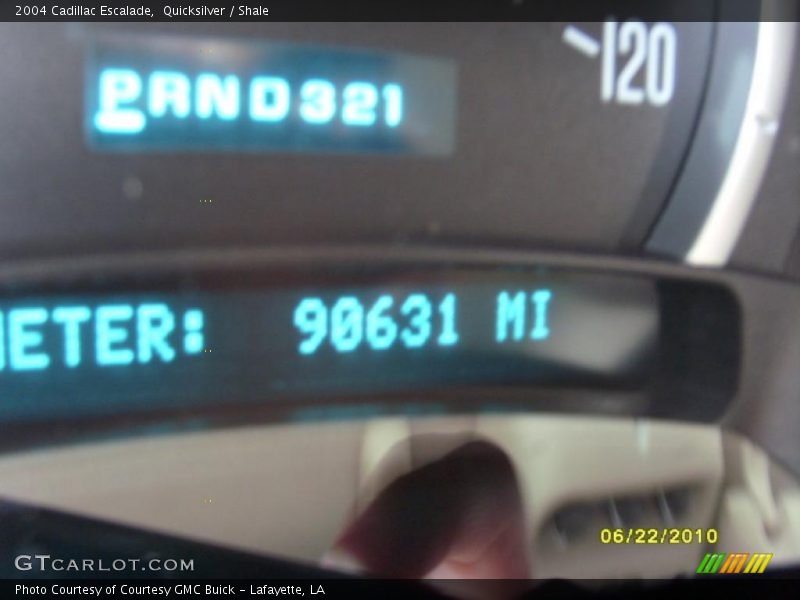 Quicksilver / Shale 2004 Cadillac Escalade