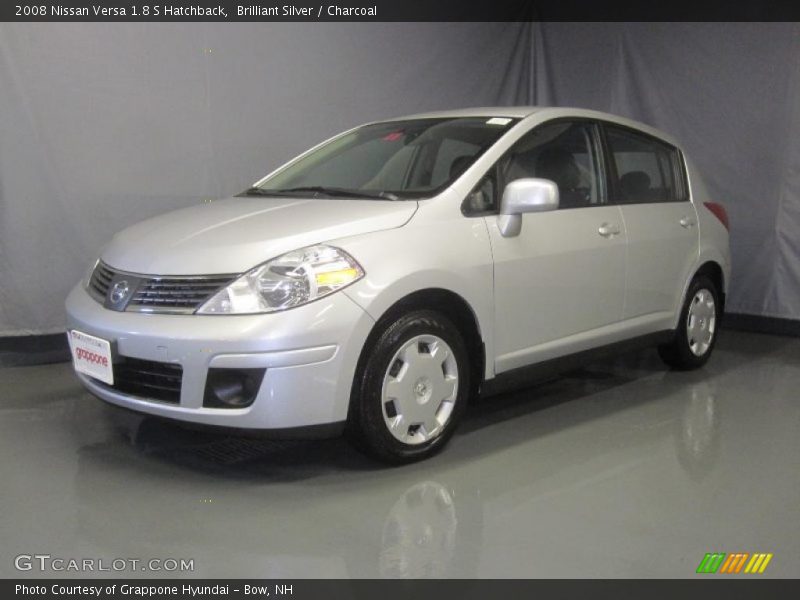 Brilliant Silver / Charcoal 2008 Nissan Versa 1.8 S Hatchback