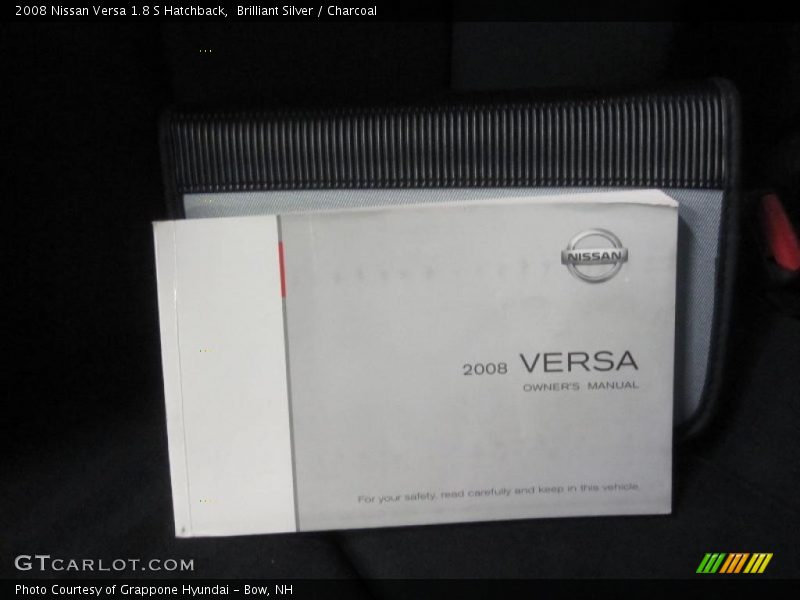 Brilliant Silver / Charcoal 2008 Nissan Versa 1.8 S Hatchback