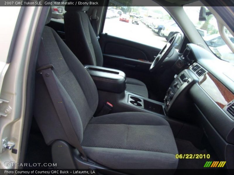 Gold Mist Metallic / Ebony Black 2007 GMC Yukon SLE