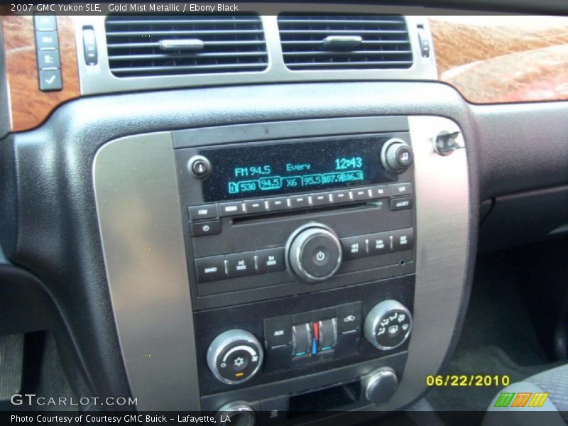 Gold Mist Metallic / Ebony Black 2007 GMC Yukon SLE