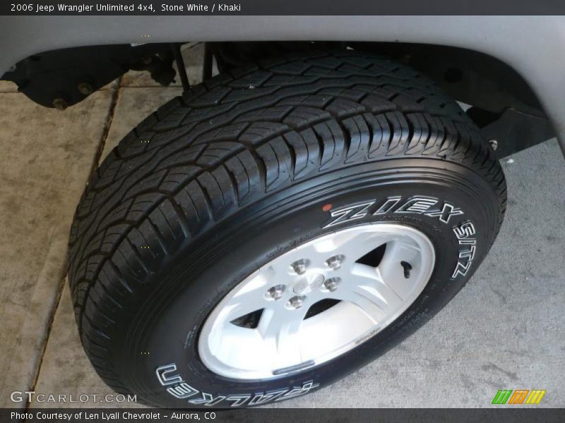 Stone White / Khaki 2006 Jeep Wrangler Unlimited 4x4