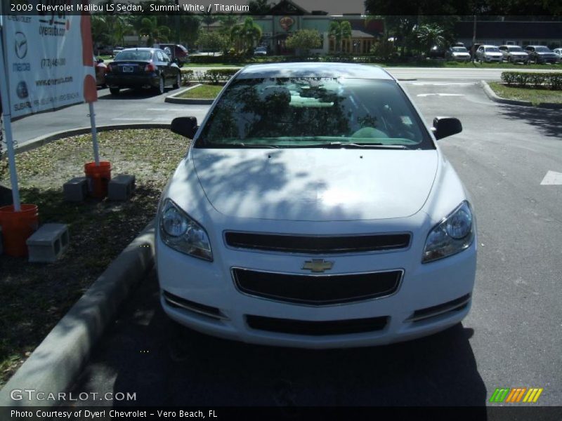 Summit White / Titanium 2009 Chevrolet Malibu LS Sedan
