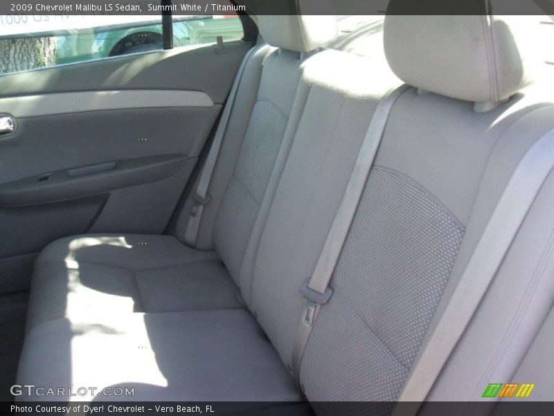 Summit White / Titanium 2009 Chevrolet Malibu LS Sedan