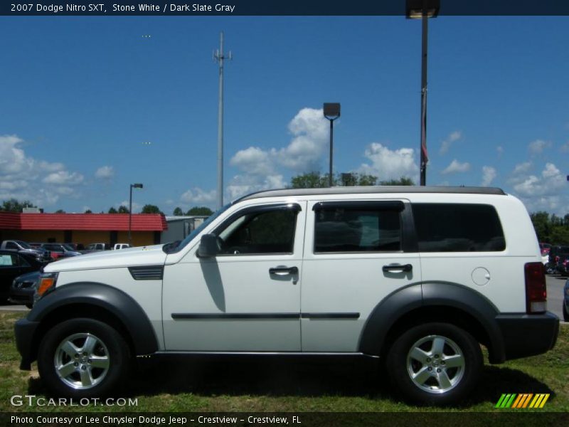 Stone White / Dark Slate Gray 2007 Dodge Nitro SXT