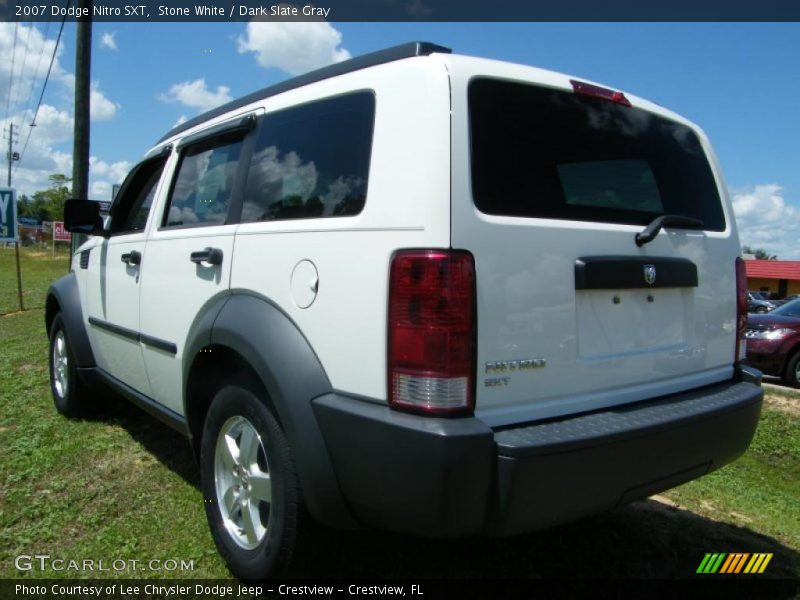 Stone White / Dark Slate Gray 2007 Dodge Nitro SXT