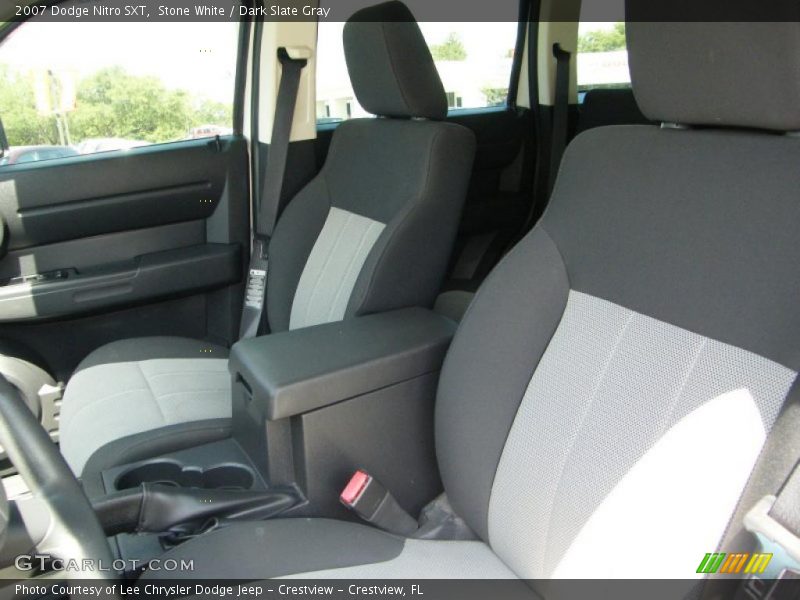 Stone White / Dark Slate Gray 2007 Dodge Nitro SXT