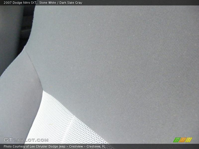 Stone White / Dark Slate Gray 2007 Dodge Nitro SXT