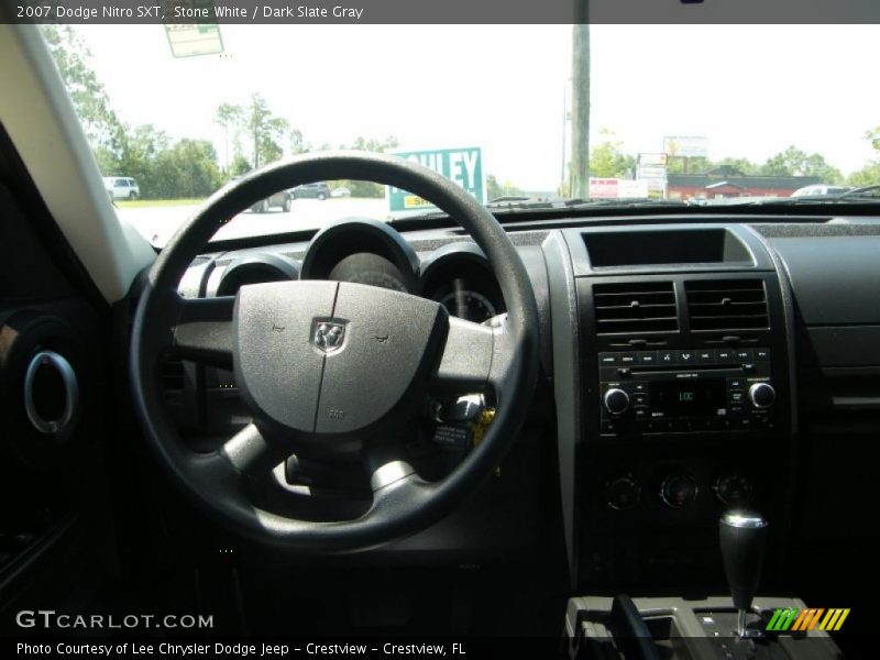 Stone White / Dark Slate Gray 2007 Dodge Nitro SXT