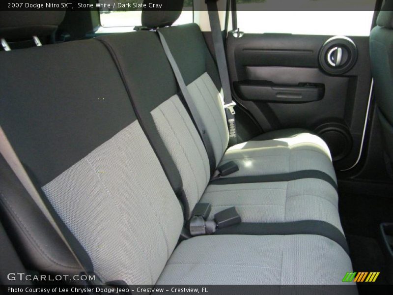 Stone White / Dark Slate Gray 2007 Dodge Nitro SXT