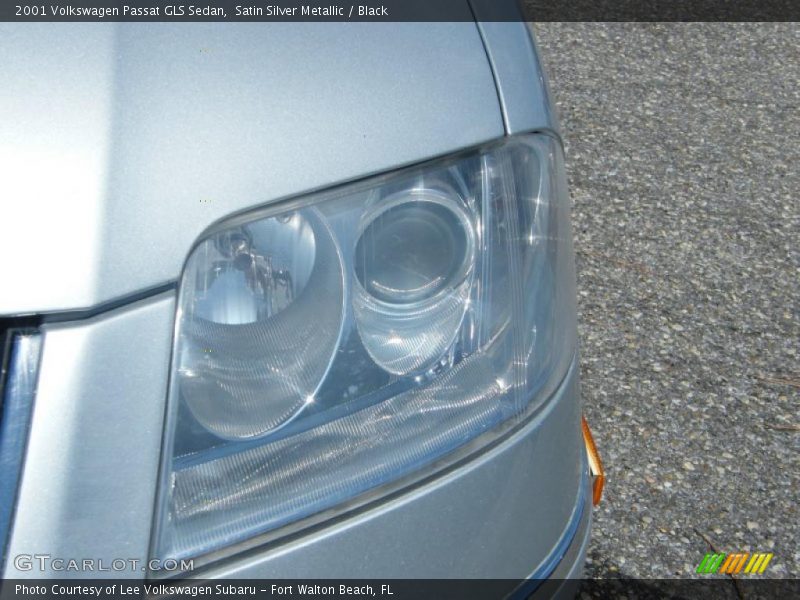 Satin Silver Metallic / Black 2001 Volkswagen Passat GLS Sedan