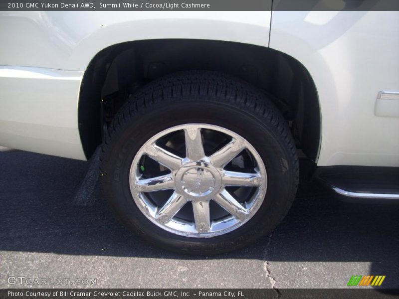 Summit White / Cocoa/Light Cashmere 2010 GMC Yukon Denali AWD