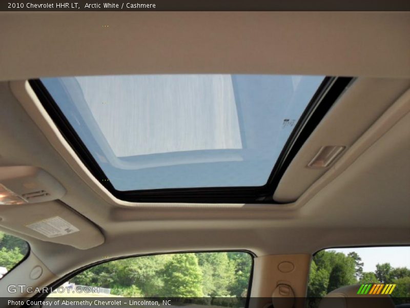 Arctic White / Cashmere 2010 Chevrolet HHR LT