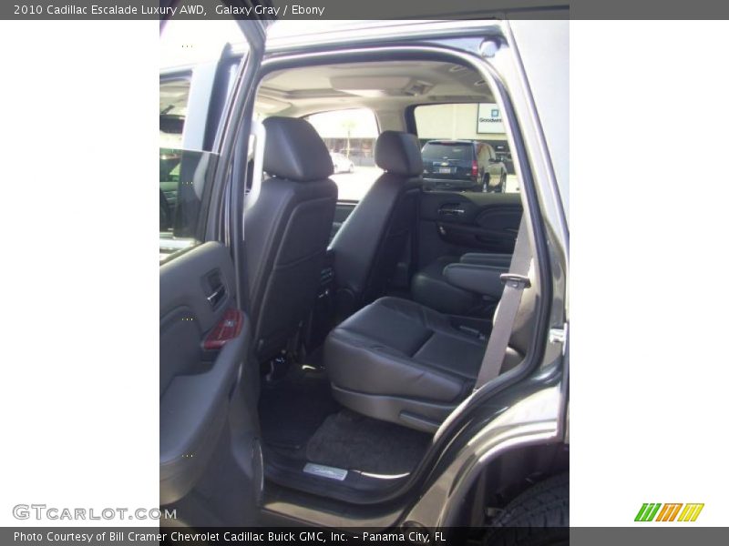 Galaxy Gray / Ebony 2010 Cadillac Escalade Luxury AWD