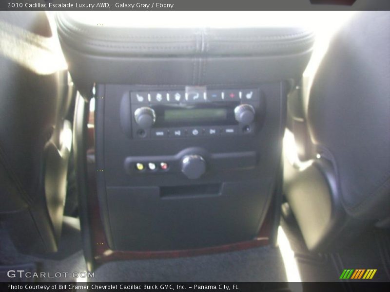 Galaxy Gray / Ebony 2010 Cadillac Escalade Luxury AWD