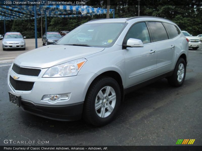 Silver Ice Metallic / Ebony 2010 Chevrolet Traverse LT