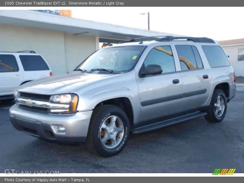 Silverstone Metallic / Light Gray 2005 Chevrolet TrailBlazer EXT LS