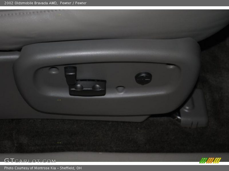 Pewter / Pewter 2002 Oldsmobile Bravada AWD