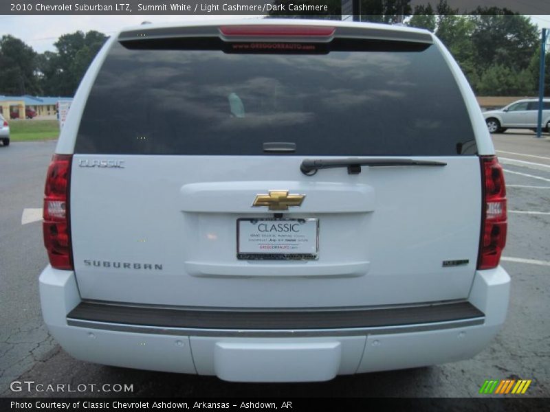 Summit White / Light Cashmere/Dark Cashmere 2010 Chevrolet Suburban LTZ