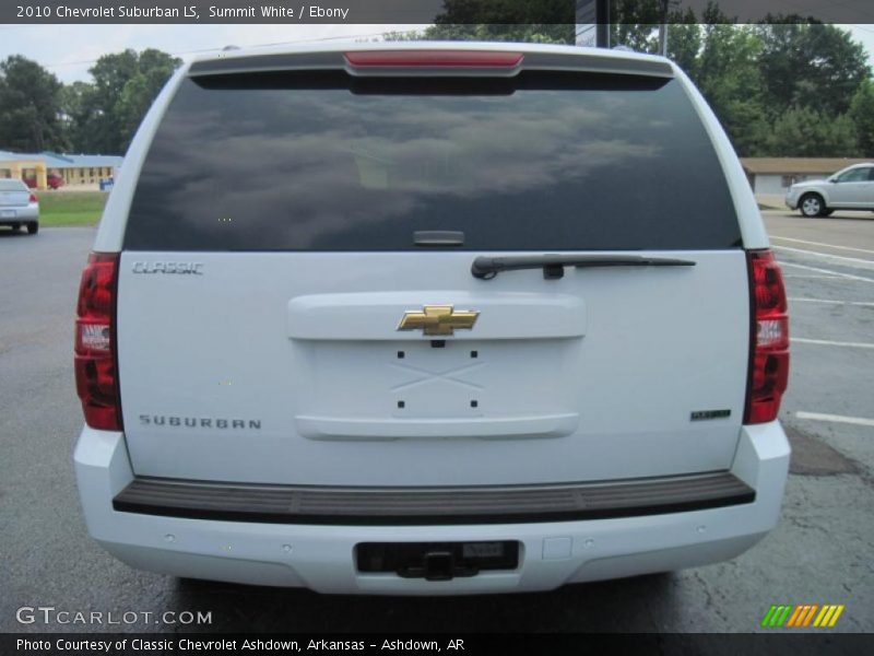 Summit White / Ebony 2010 Chevrolet Suburban LS