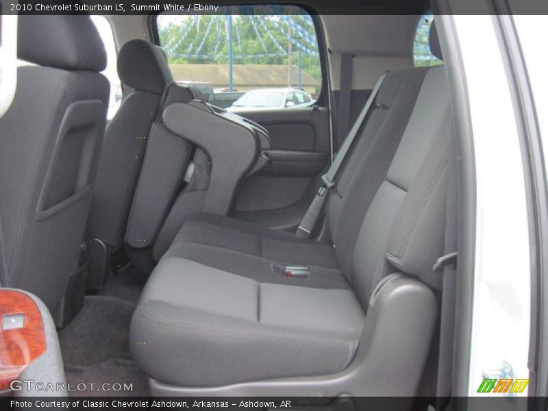 Summit White / Ebony 2010 Chevrolet Suburban LS